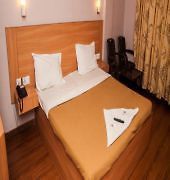 קודאיקנאל Hotel Sunrise מראה חיצוני תמונה